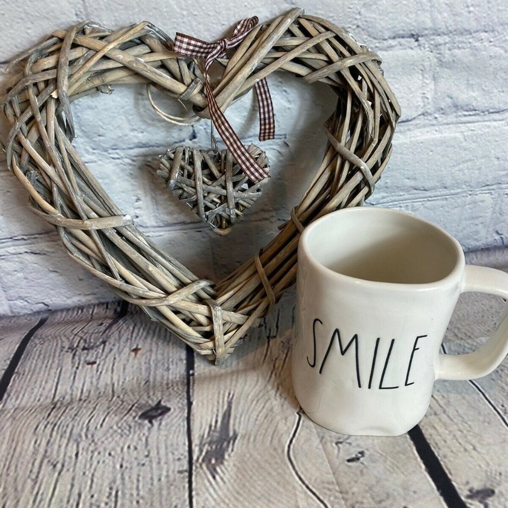 Authentic SMILE Rae Dunn Mug Cup Coffee
